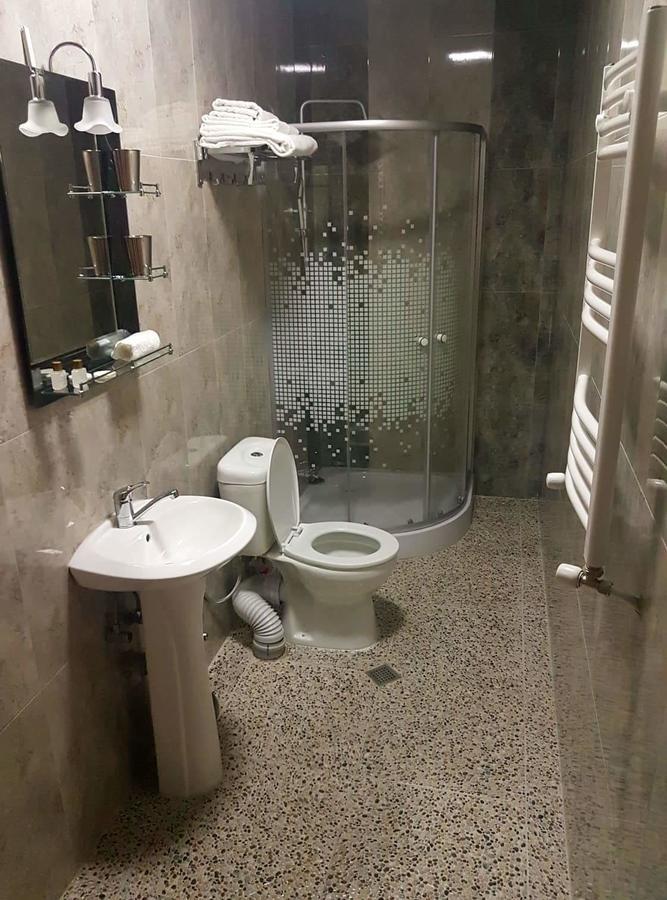 Sresidence Tbilisi Bagian luar foto