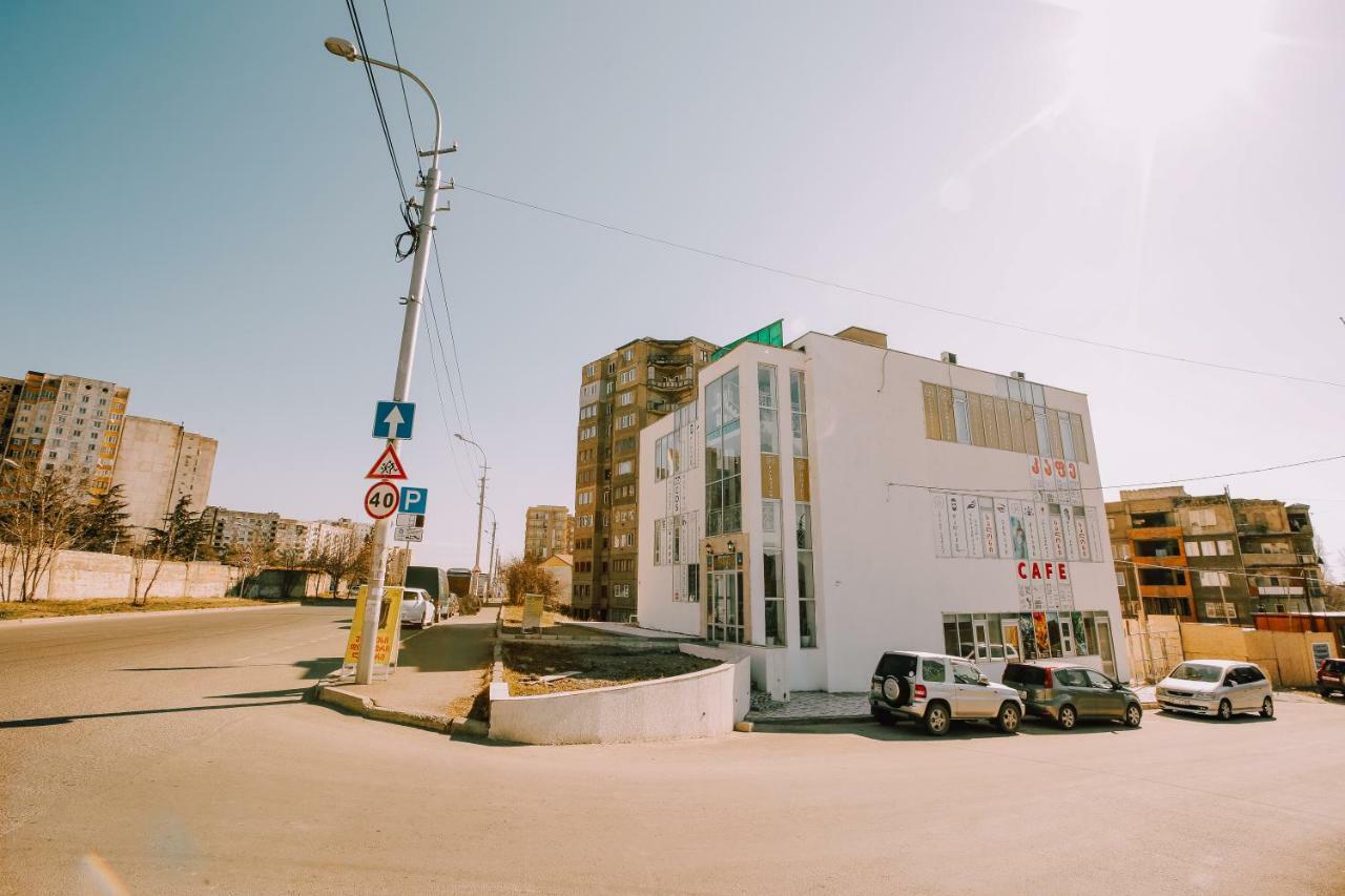 Sresidence Tbilisi Bagian luar foto